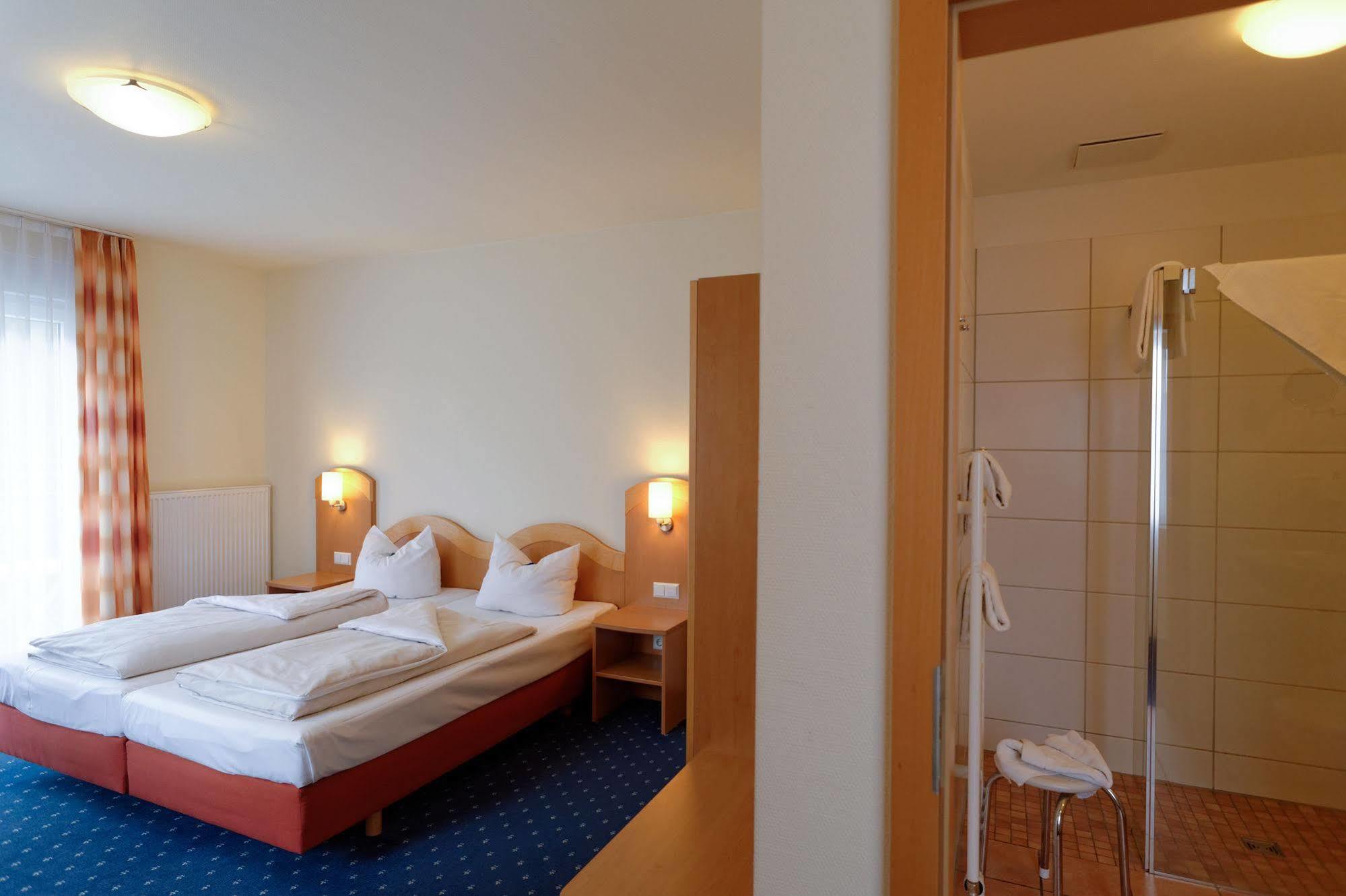 Hotel Restaurant Talblick Bad Ditzenbach Luaran gambar
