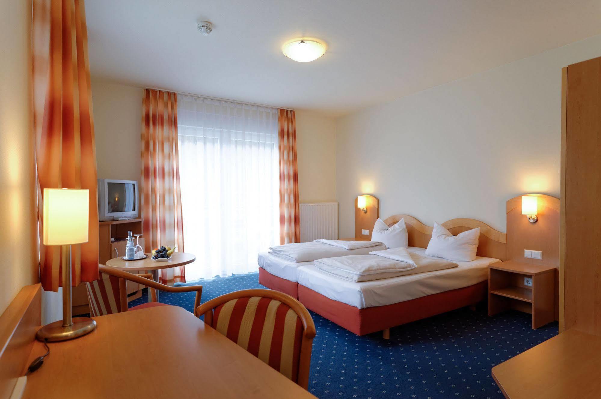 Hotel Restaurant Talblick Bad Ditzenbach Luaran gambar